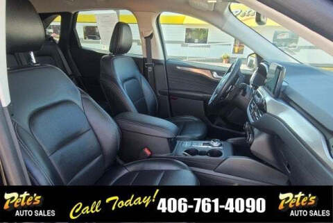 2021 Ford Escape Titanium