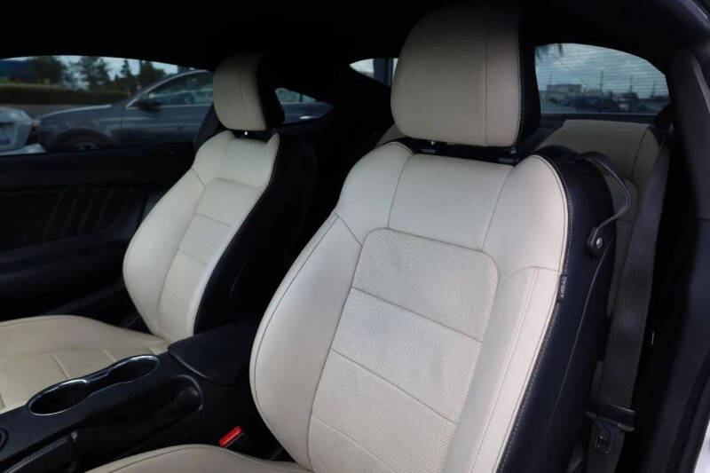 2017 Ford Mustang GT Premium