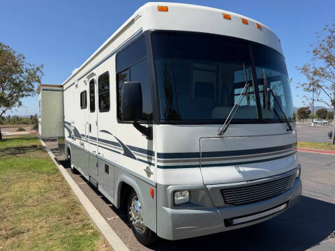 2004 Winnebago Brave