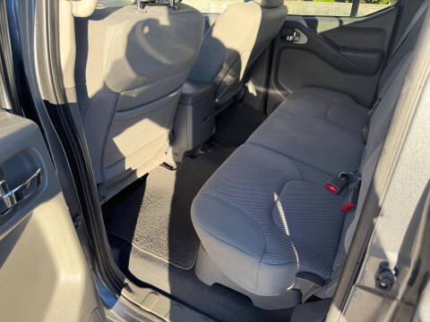 2019 Nissan Frontier SV