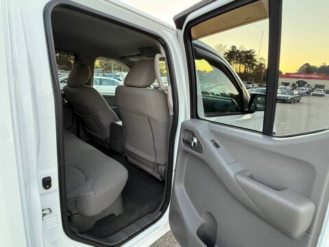 2019 Nissan Frontier SV