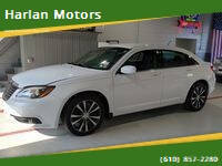 2013 Chrysler 200 Touring