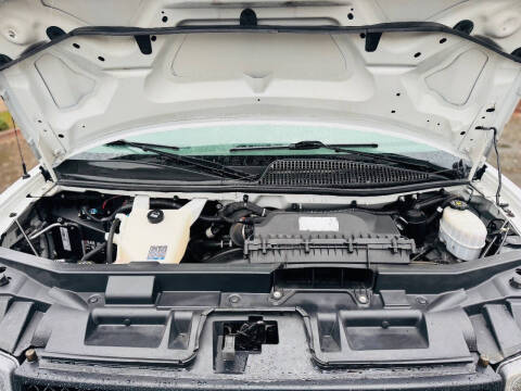 2020 Chevrolet Express 2500