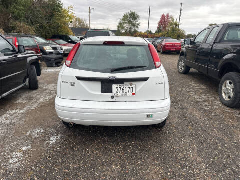 2005 Ford Focus ZX5 SE