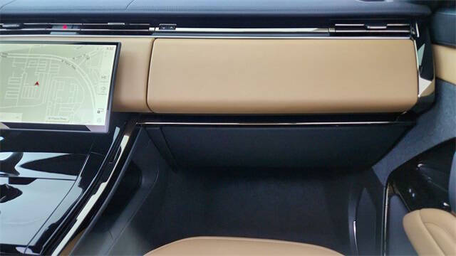 2024 Land Rover Range Rover Sport P360 SE