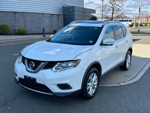 2015 Nissan Rogue for sale at Bavarian Auto Gallery in Bayonne NJ