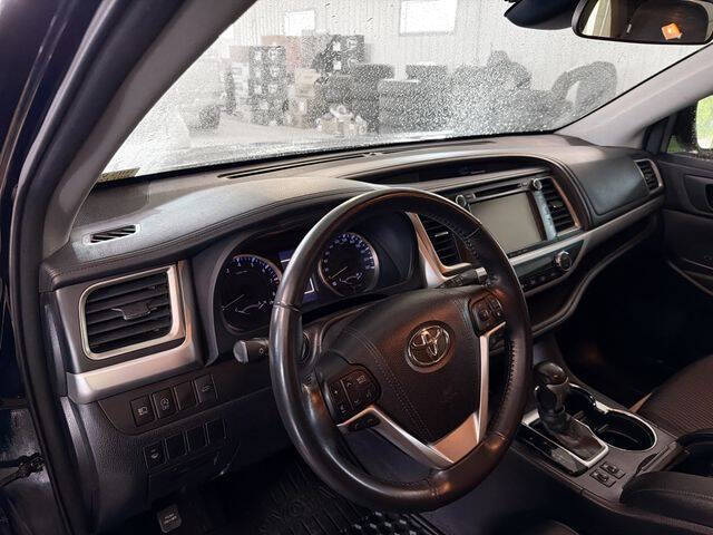 2017 Toyota Highlander