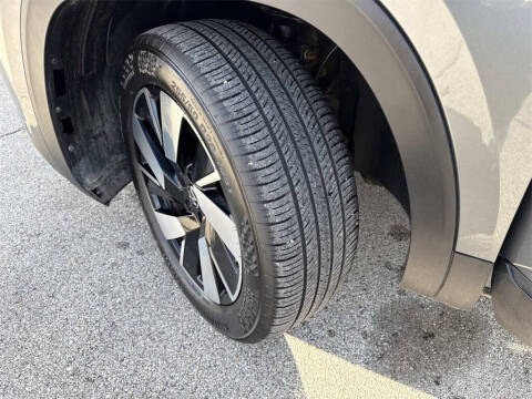 2025 Volkswagen Atlas Cross Sport SE 4Motion