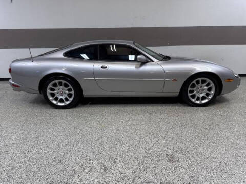 2001 Jaguar XKR