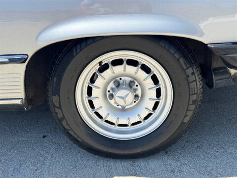 1984 Mercedes-Benz 380-Class 380 SL