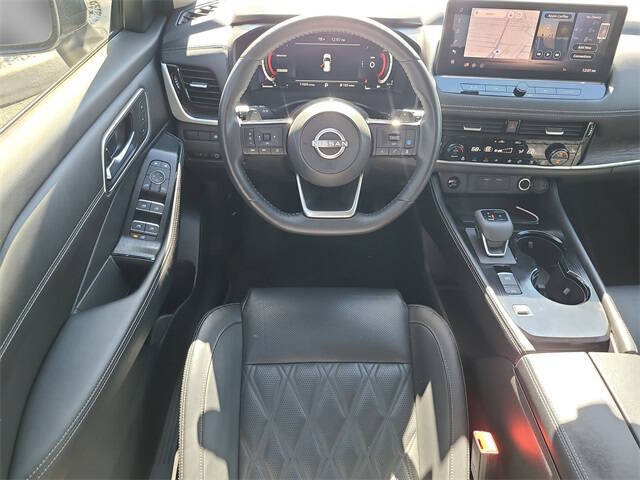 2024 Nissan Rogue Platinum