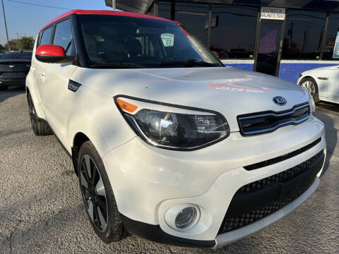 2019 Kia Soul +