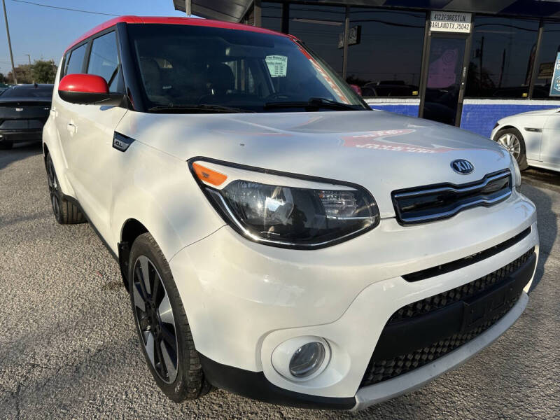 2019 Kia Soul +