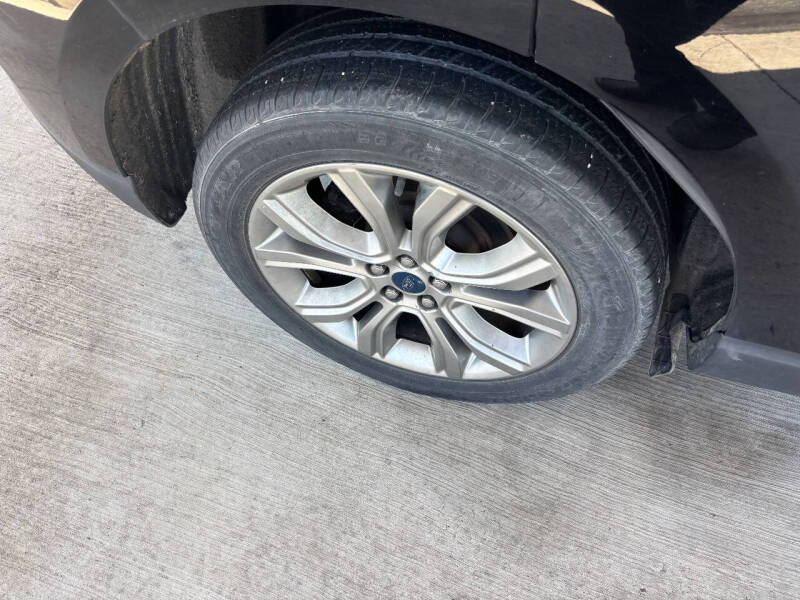 2019 Ford Edge Titanium