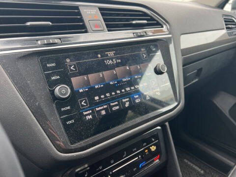 2023 Volkswagen Tiguan SE