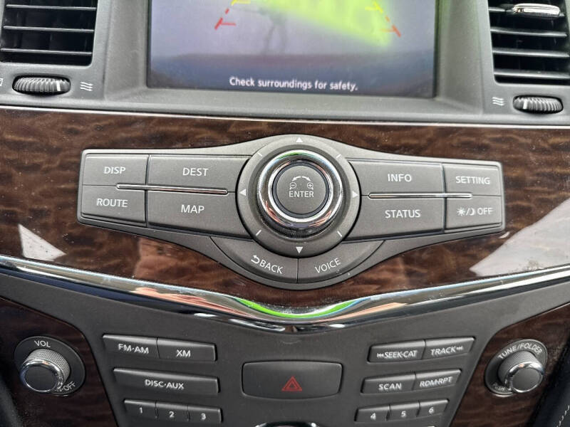 2017 Nissan Armada SV