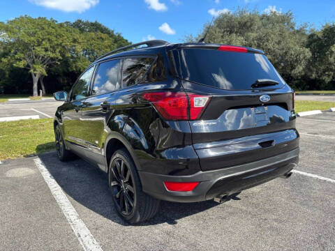 2019 Ford Escape SE