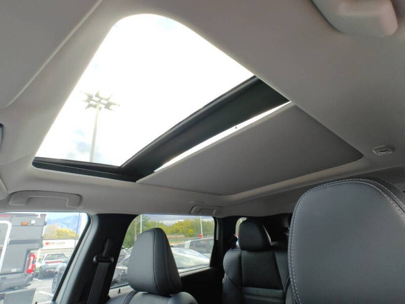 2025 Mitsubishi Outlander PHEV SE