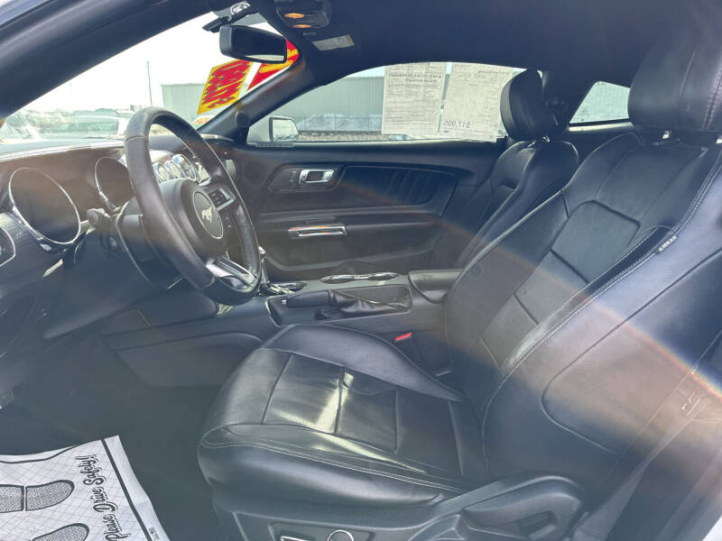 2016 Ford Mustang EcoBoost Premium