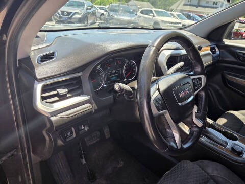 2018 GMC Acadia SLE-2