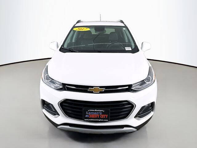 Used 2017 Chevrolet Trax Premier with VIN 3GNCJMSB5HL148733 for sale in Bloomington, IL