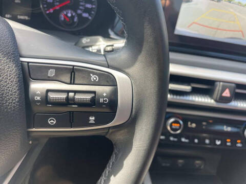 2023 Kia K5