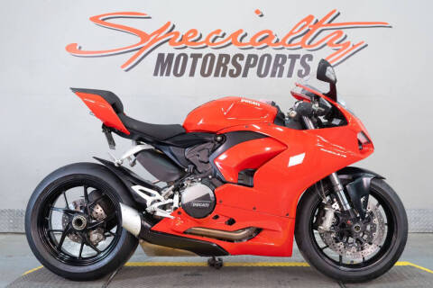 2023 Ducati Panigale V2