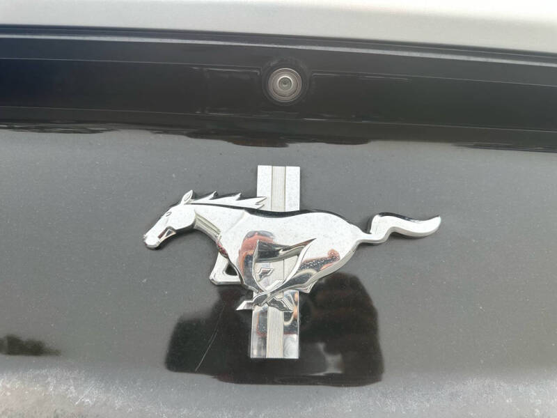 2016 Ford Mustang V6