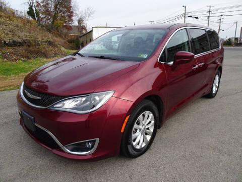 2018 Chrysler Pacifica Touring Plus