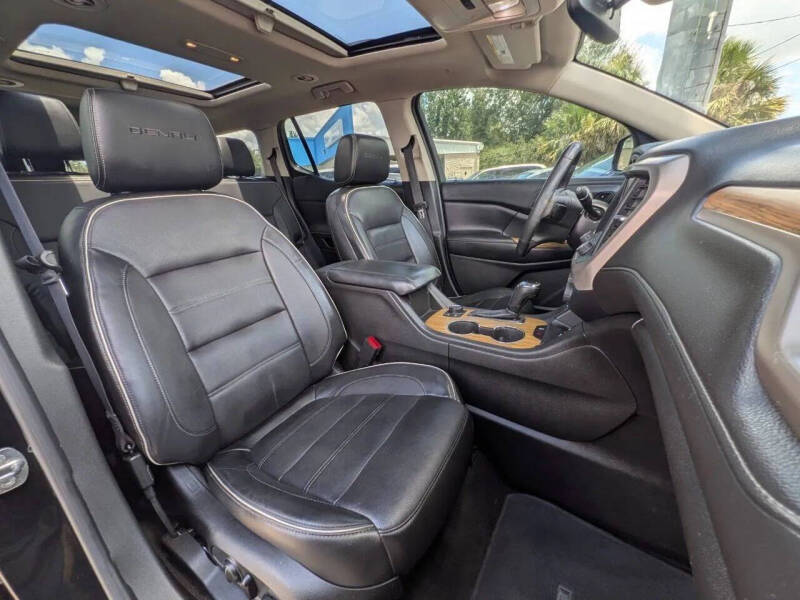 2017 GMC Acadia Denali