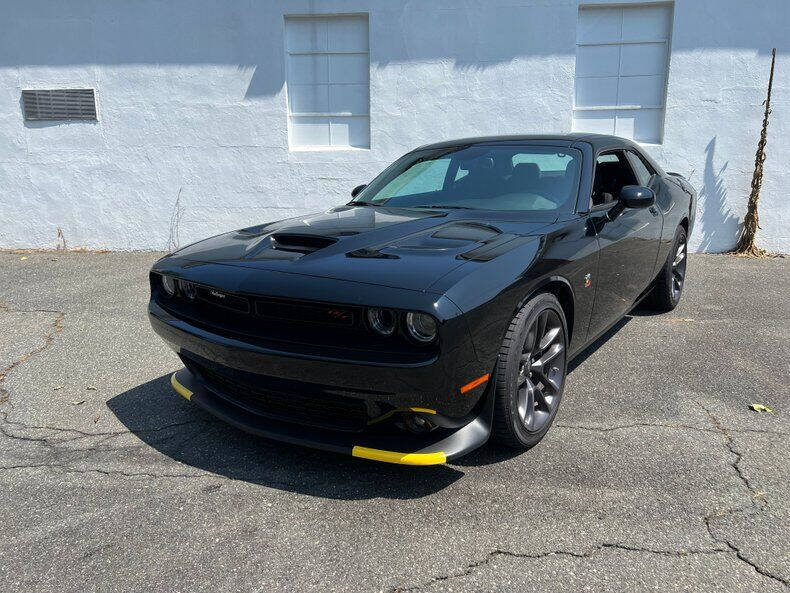 2022 Dodge Challenger
