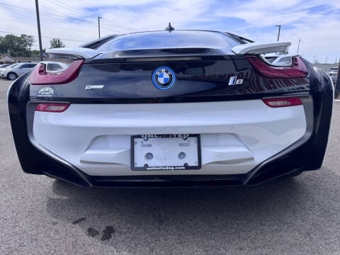 2016 BMW i8