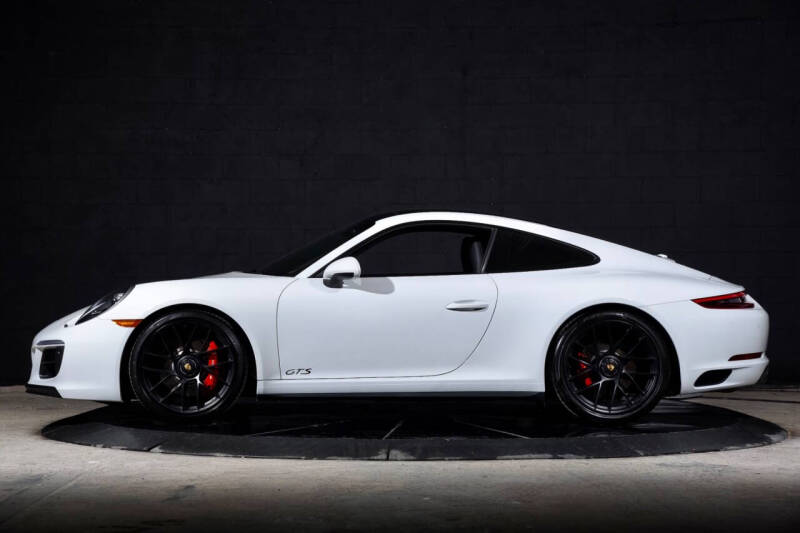 2018 Porsche 911 Carrera GTS
