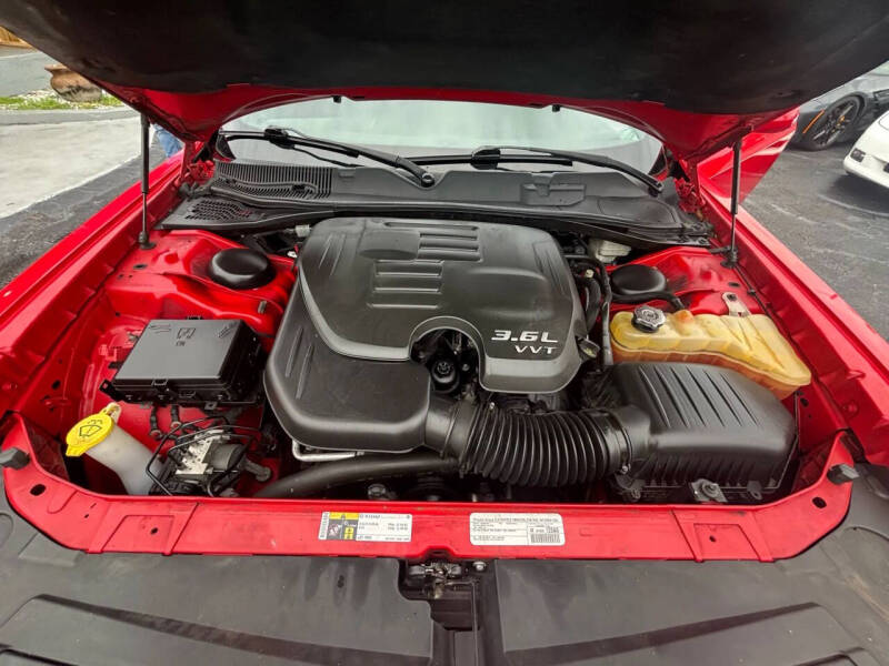 2015 Dodge Challenger SXT