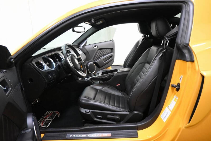 2011 Ford Mustang V6 Premium