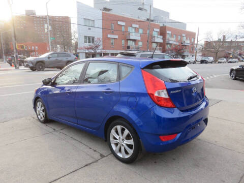 2014 Hyundai Accent SE