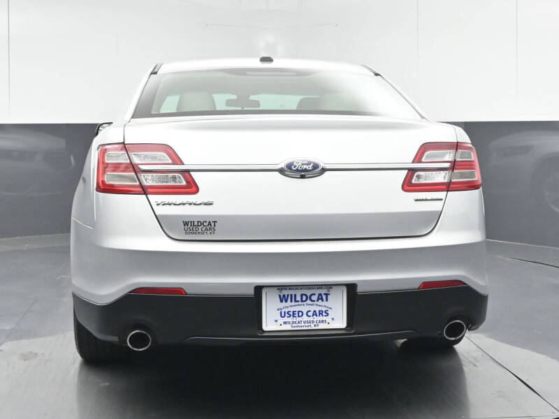 2019 Ford Taurus SE
