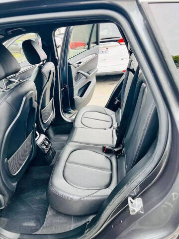 2019 BMW X1 sDrive28i