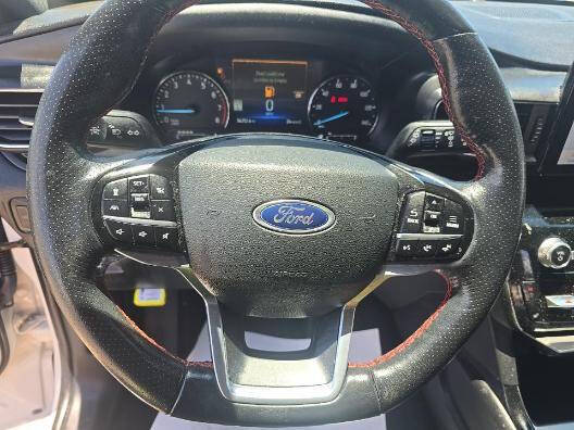 2023 Ford Explorer ST-Line