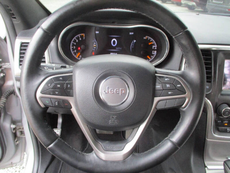 2019 Jeep Grand Cherokee Laredo