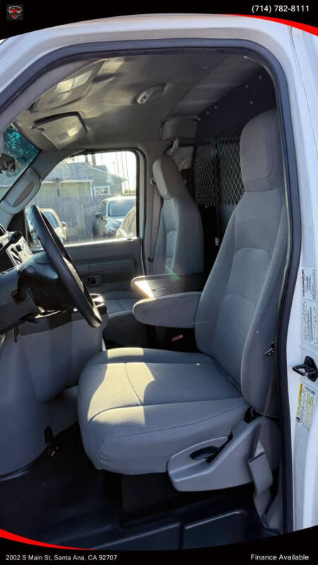 2013 Ford E-Series E-150