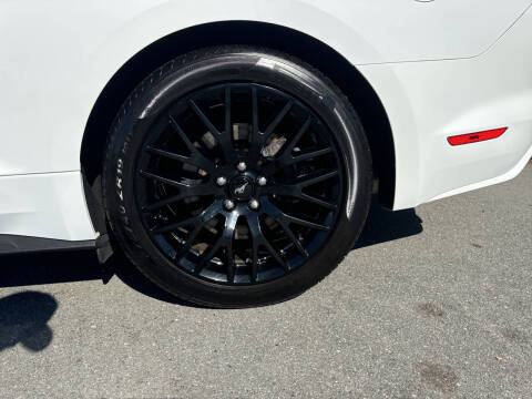 2017 Ford Mustang GT