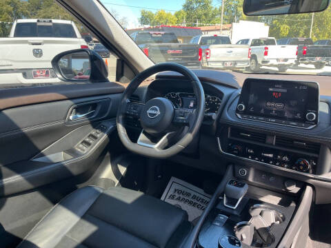 2023 Nissan Rogue SV