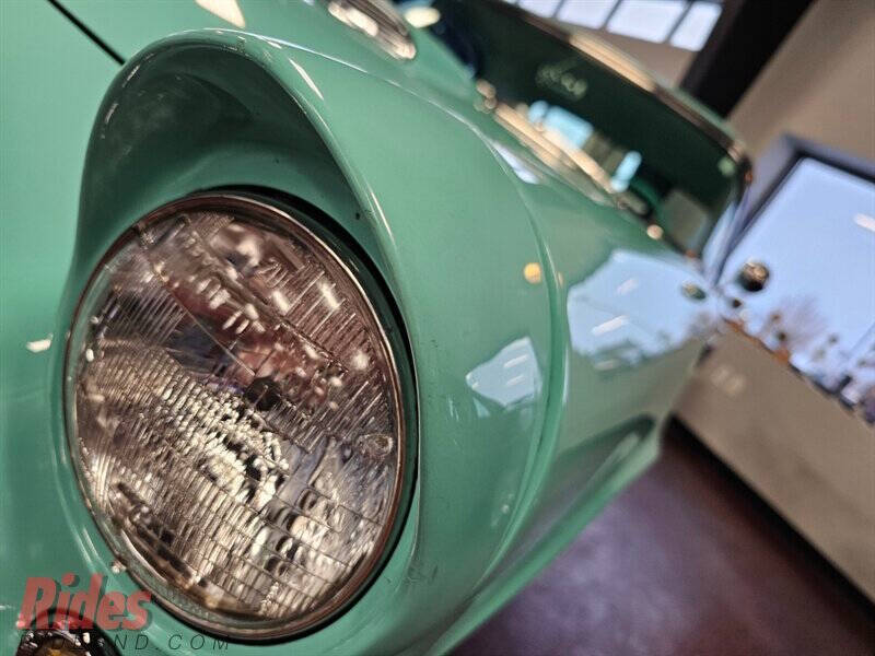 1955 Ford Thunderbird