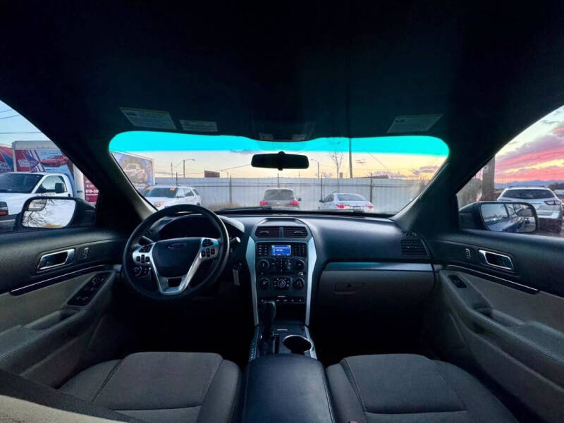 2014 Ford Explorer