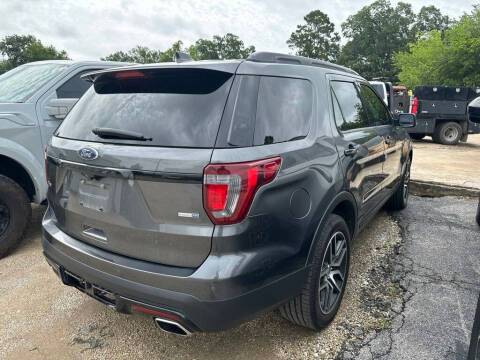 2017 Ford Explorer Sport
