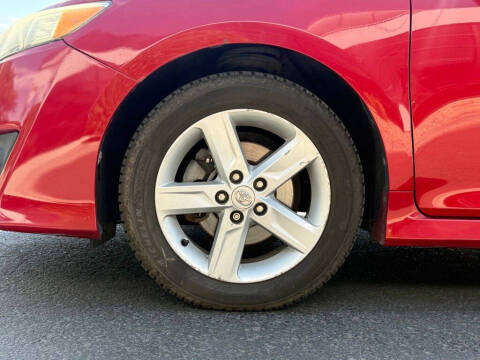 2013 Toyota Camry SE
