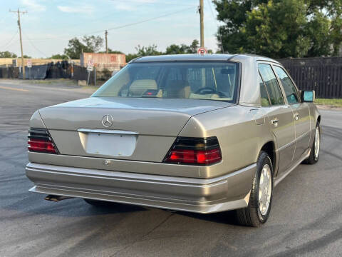 1994 Mercedes-Benz E-Class E 320