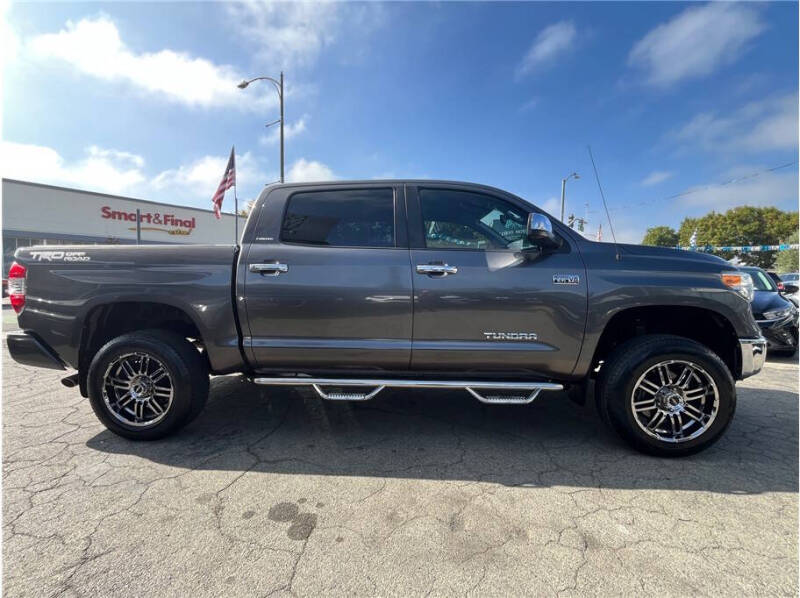 2017 Toyota Tundra Limited