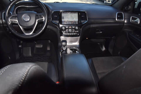 2020 Jeep Grand Cherokee Laredo E